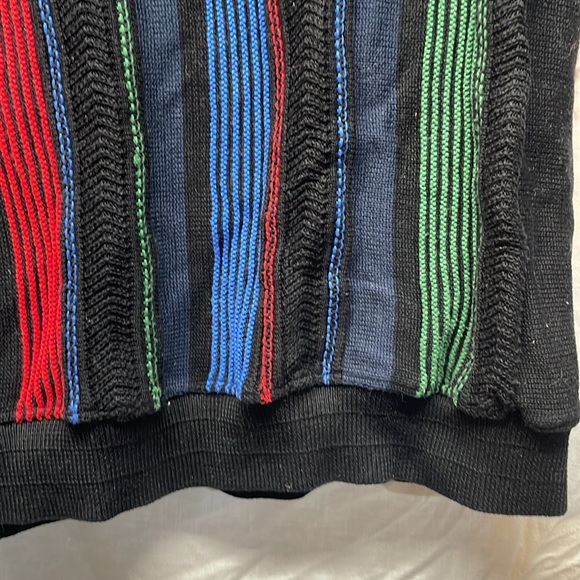 Vintage Tundra COOGI STYLE 90s Canada Multicolor 3D Knit SWEATER size large - Picture 8 of 8